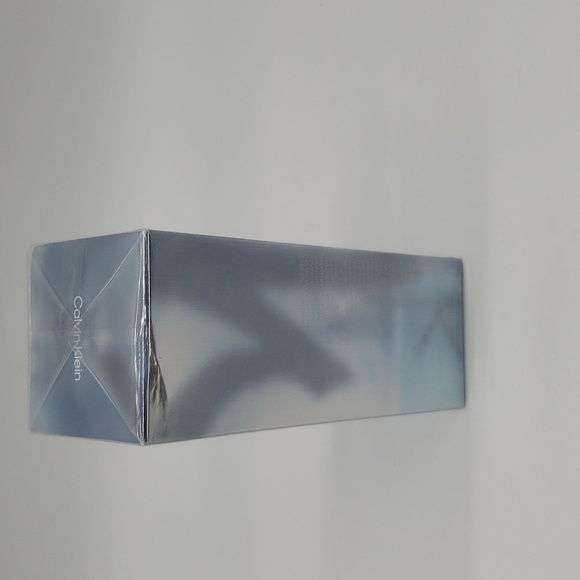 240- Calvin Klein Men's Made In Spain NWT - Picture 3 of 5